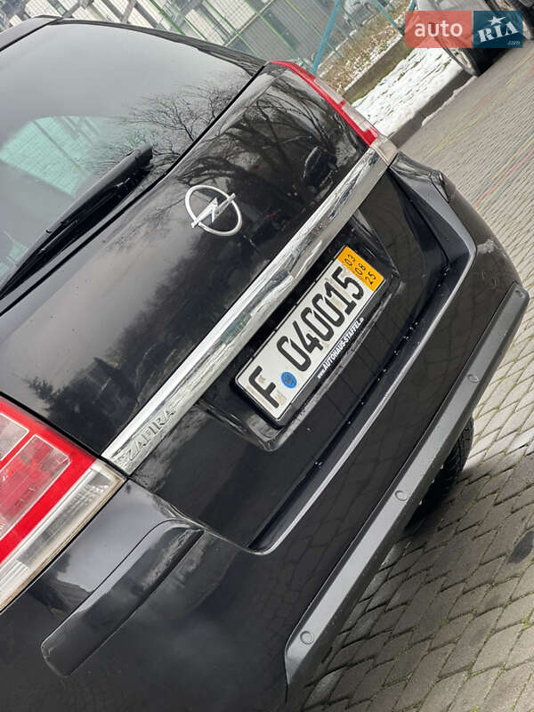Минивэн Opel Zafira 2011 в Львове фото 20 Минивэн Opel Zafira 2011 в Львове