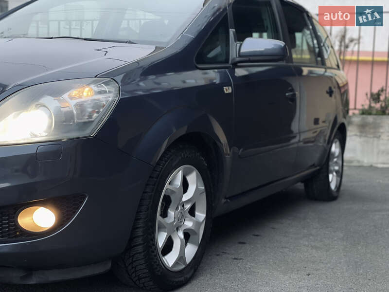 Мінівен Opel Zafira 2008 в Хмельницькому фото 18 Мінівен Opel Zafira 2008 в Хмельницькому