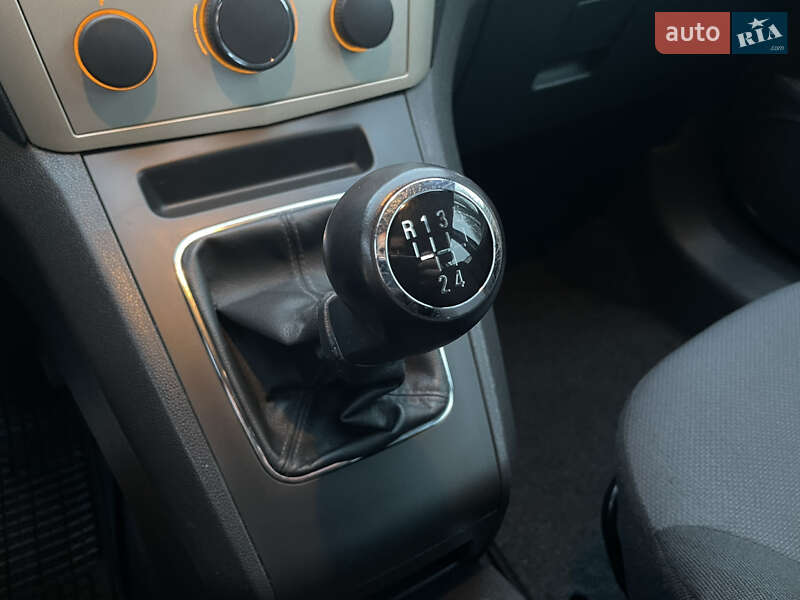 Мінівен Opel Zafira 2008 в Хмельницькому фото 38 Мінівен Opel Zafira 2008 в Хмельницькому