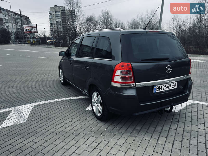 Мінівен Opel Zafira 2010 в Сумах