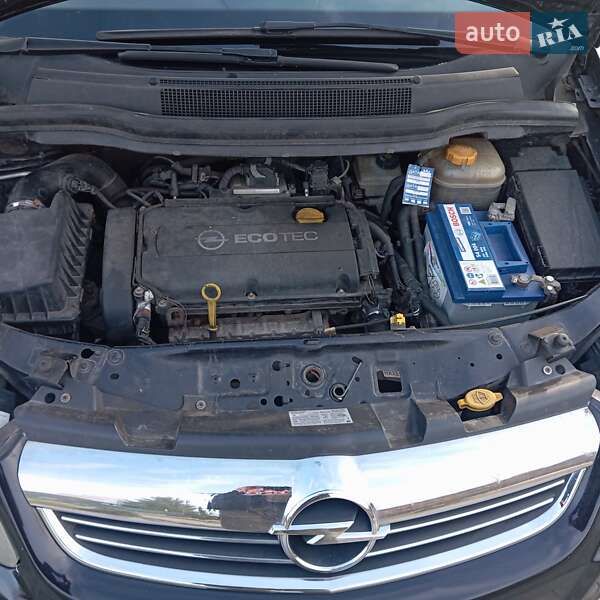 Мінівен Opel Zafira 2010 в Борисполі