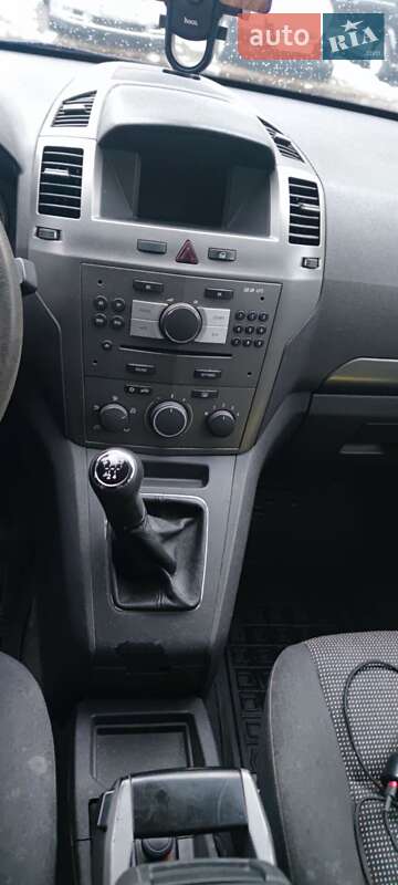 Минивэн Opel Zafira 2006 в Житомире