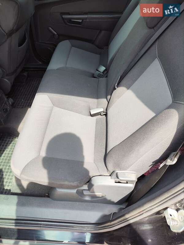 Минивэн Opel Zafira 2008 в Умани