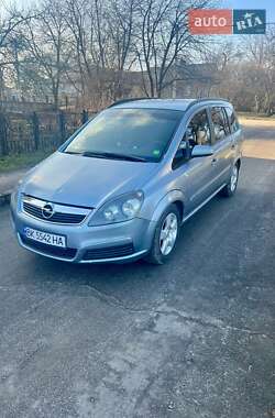 Мінівен Opel Zafira 2007 в Рівному