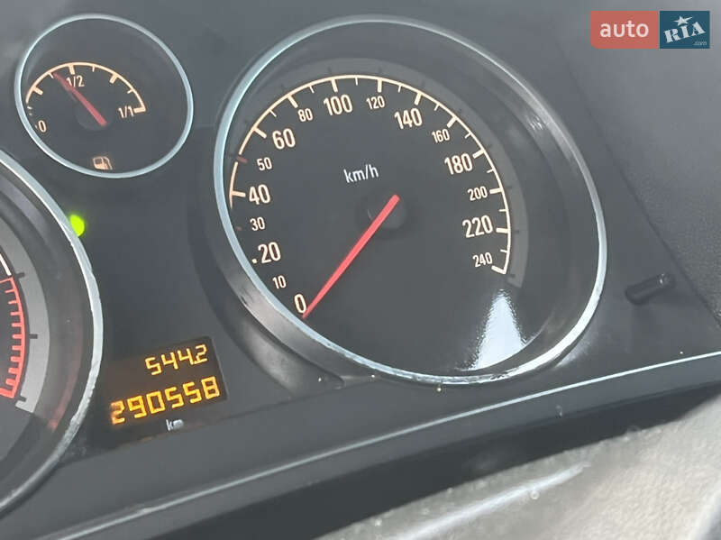 Минивэн Opel Zafira 2009 в Трускавце фото 35 Минивэн Opel Zafira 2009 в Трускавце