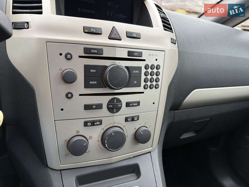 Минивэн Opel Zafira 2009 в Виннице