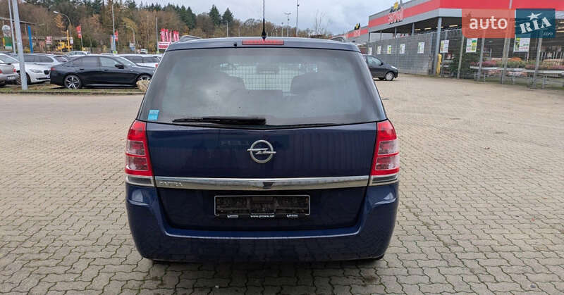 Минивэн Opel Zafira 2014 в Луцке