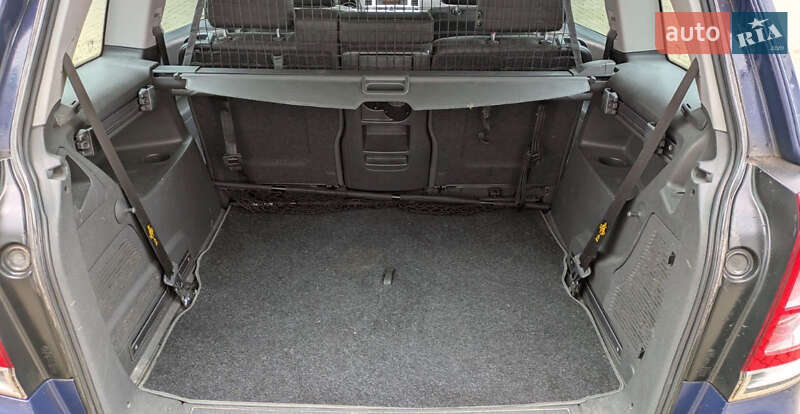 Минивэн Opel Zafira 2014 в Луцке