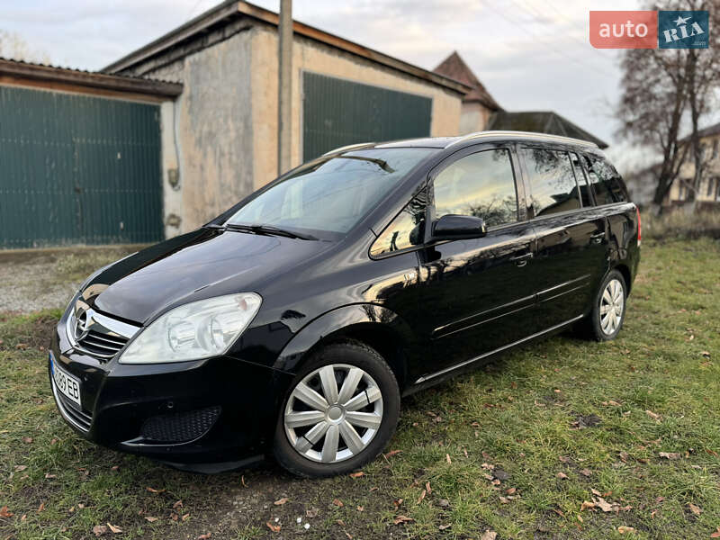 Минивэн Opel Zafira 2008 в Сокирянах