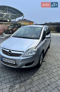 Мінівен Opel Zafira 2009 в Мирополі