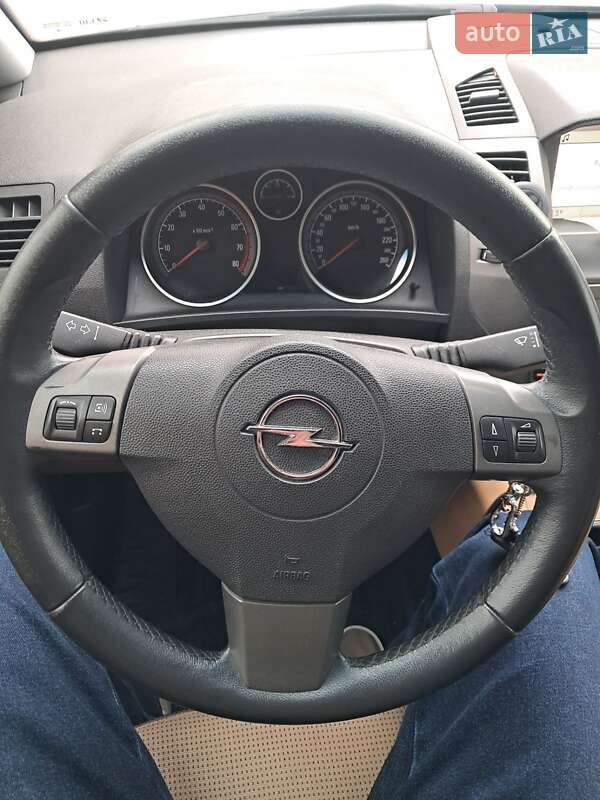 Opel Zafira 2006 Opel Zafira 2006