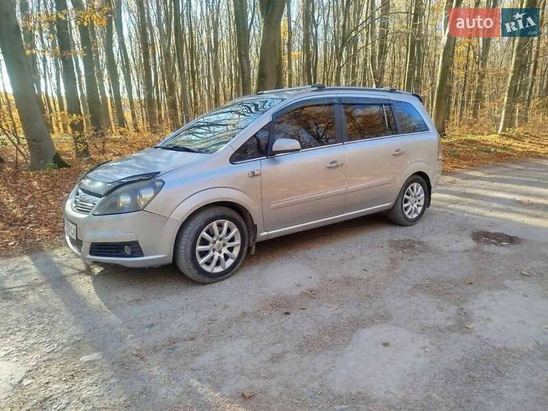 Opel Zafira 2005 Opel Zafira 2005