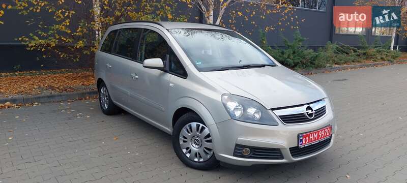 Минивэн Opel Zafira 2008 в Белой Церкви