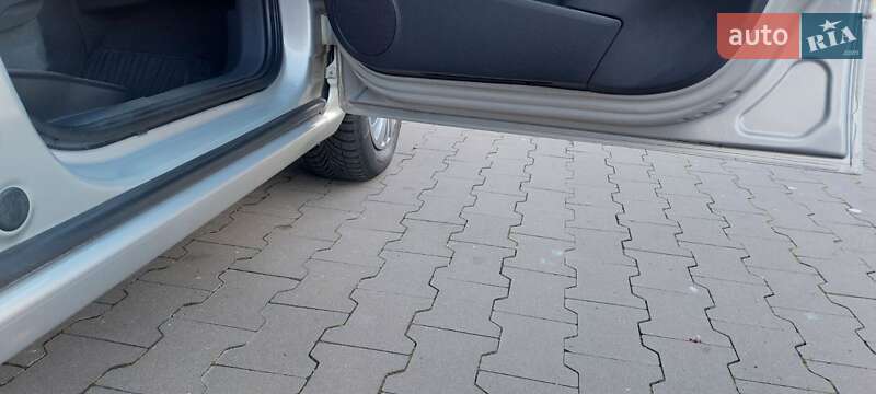 Минивэн Opel Zafira 2008 в Белой Церкви