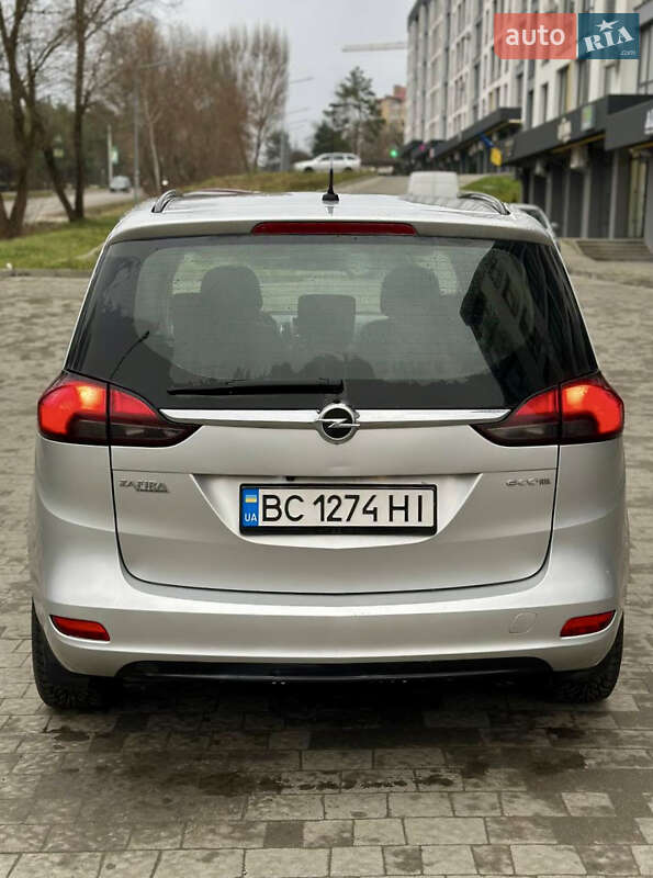 Мінівен Opel Zafira 2013 в Львові