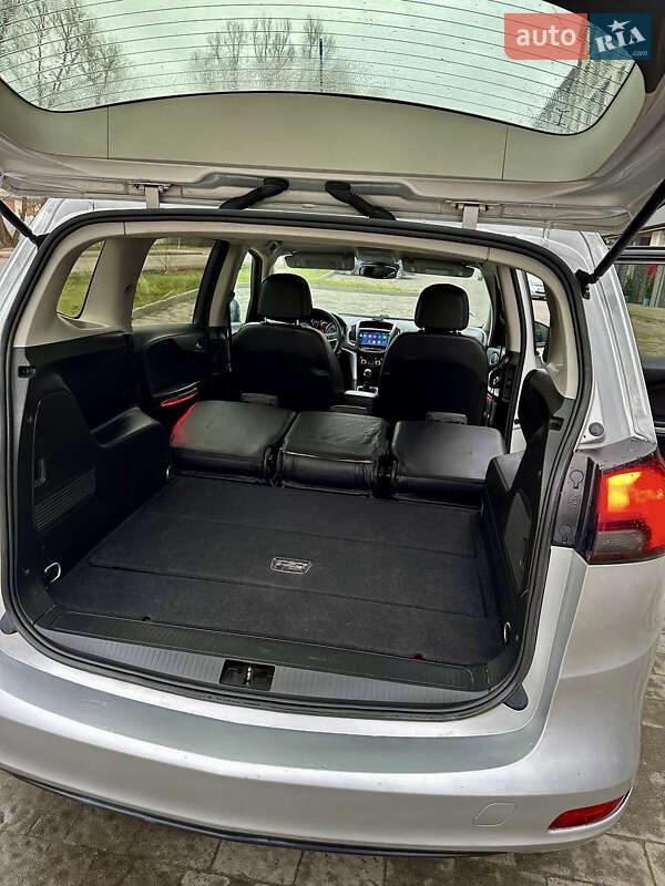 Мінівен Opel Zafira 2013 в Львові
