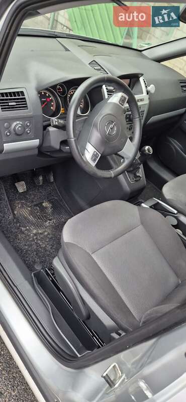 Минивэн Opel Zafira 2009 в Черкассах фото 3 Минивэн Opel Zafira 2009 в Черкассах