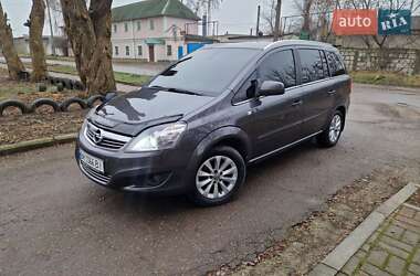 Минивэн Opel Zafira 2010 в Шостке