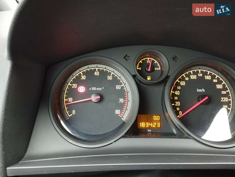 Минивэн Opel Zafira 2009 в Баре фото 6 Минивэн Opel Zafira 2009 в Баре