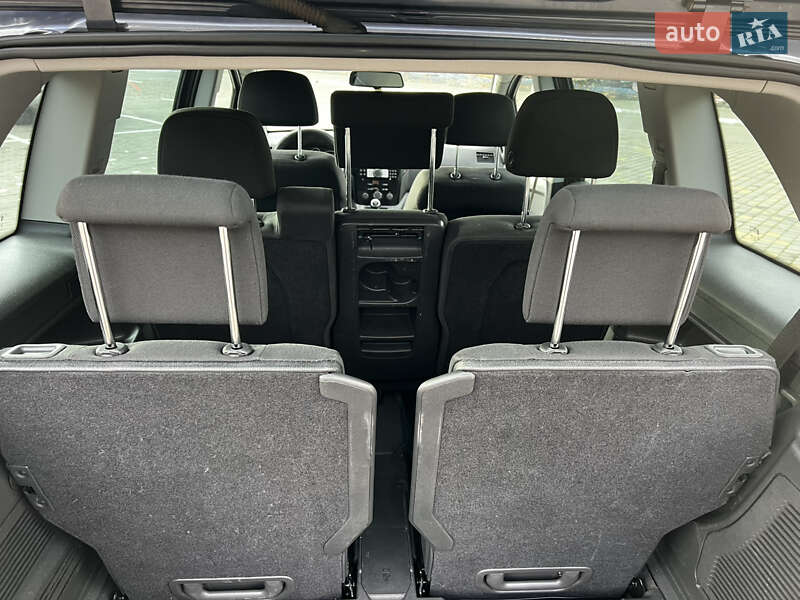 Минивэн Opel Zafira 2010 в Луцке фото 10 Минивэн Opel Zafira 2010 в Луцке