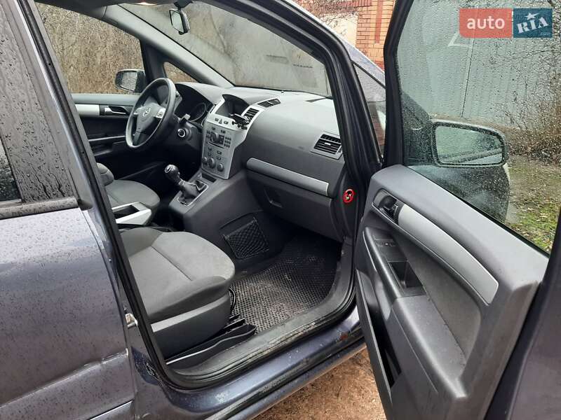 Минивэн Opel Zafira 2009 в Белогородке фото 12 Минивэн Opel Zafira 2009 в Белогородке