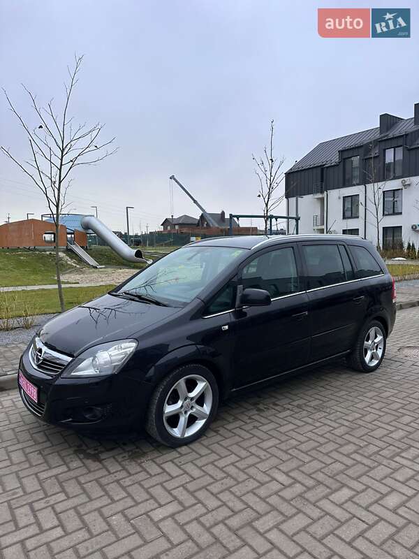 Минивэн Opel Zafira 2010 в Луцке фото 11 Минивэн Opel Zafira 2010 в Луцке