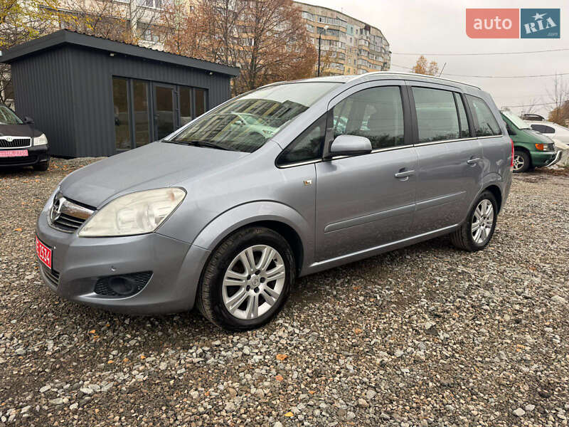 Opel Zafira 2010 Opel Zafira 2010