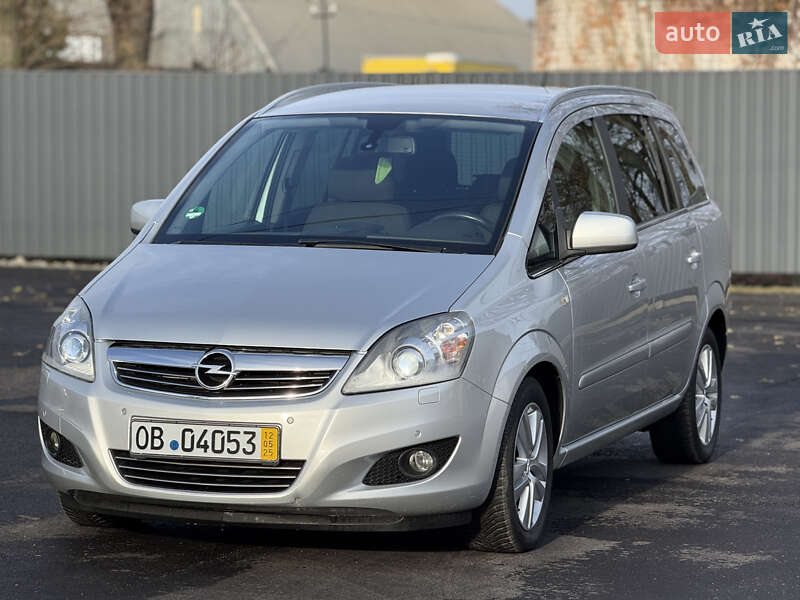 Opel Zafira 2011 Opel Zafira 2011