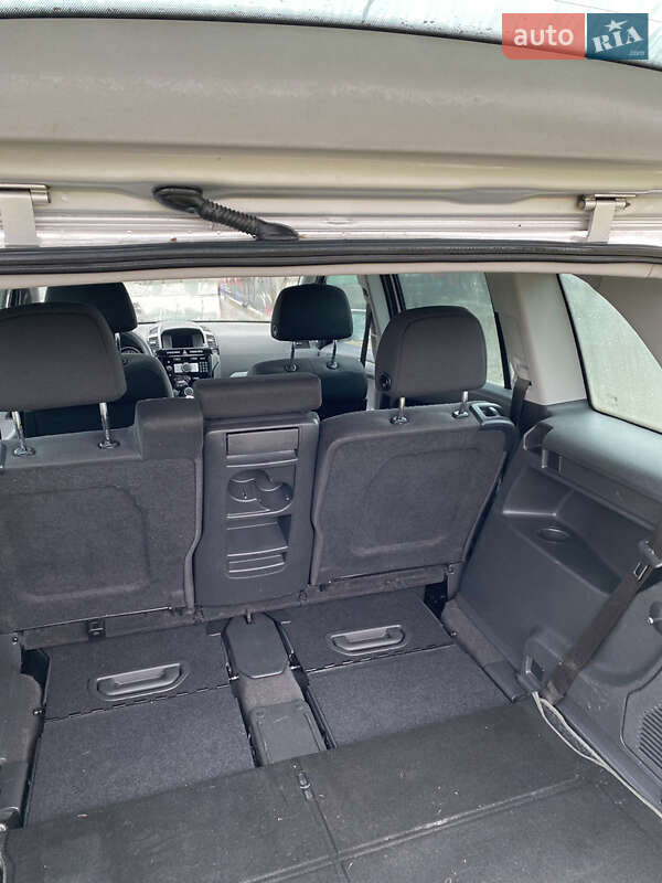 Минивэн Opel Zafira 2010 в Ужгороде фото 19 Минивэн Opel Zafira 2010 в Ужгороде