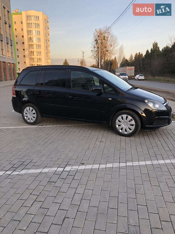 Минивэн Opel Zafira 2006 в Львове