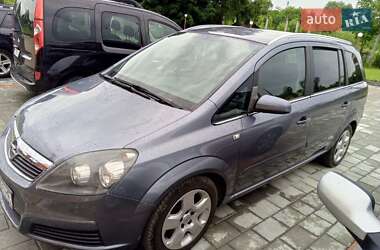 Мінівен Opel Zafira 2007 в Гощі