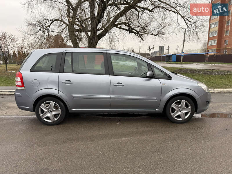 Opel Zafira 2008 Opel Zafira 2008