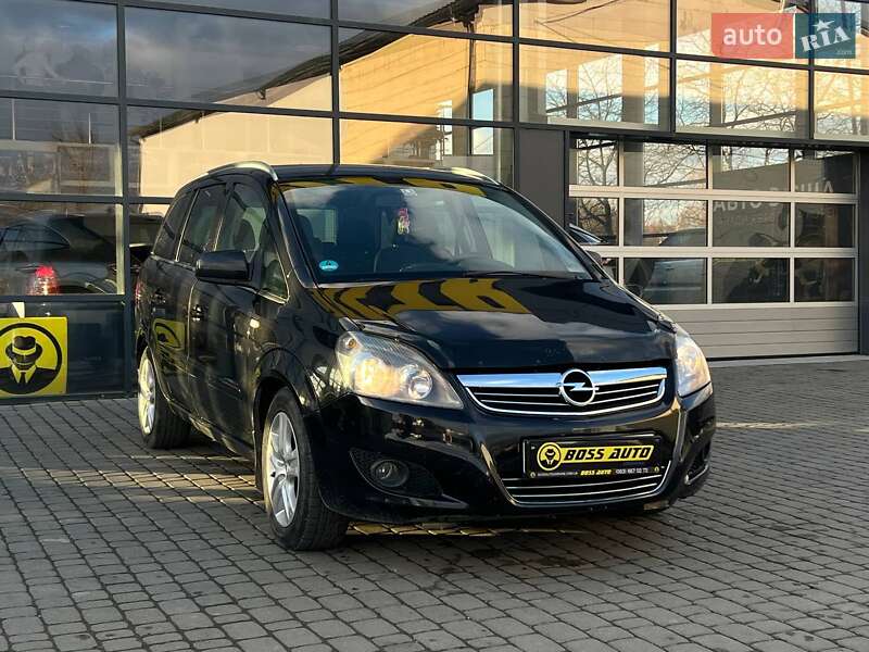 Opel Zafira 2011 Opel Zafira 2011