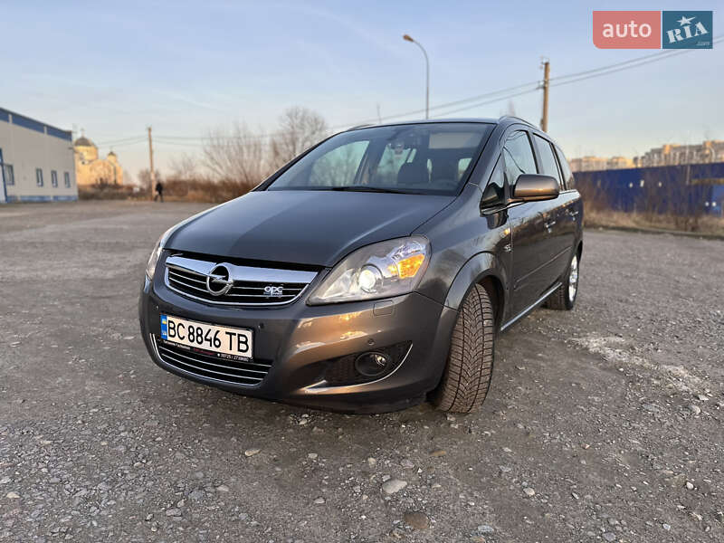 Opel Zafira 2010 Opel Zafira 2010