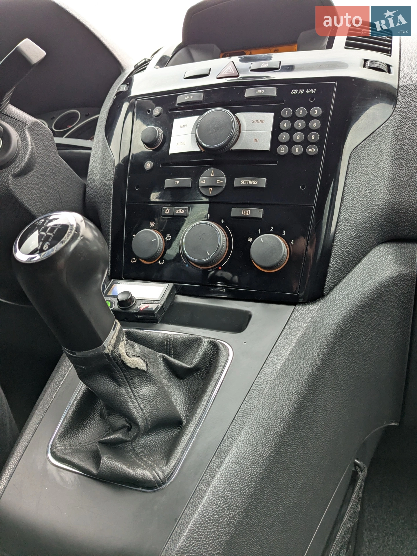 2010 Opel Zafira - мініатюра 20