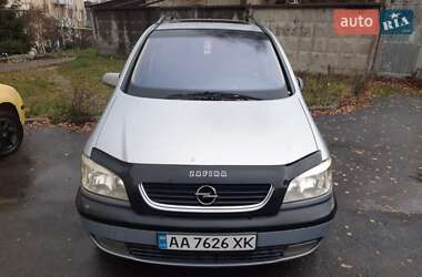 Мінівен Opel Zafira 1999 в Мукачевому