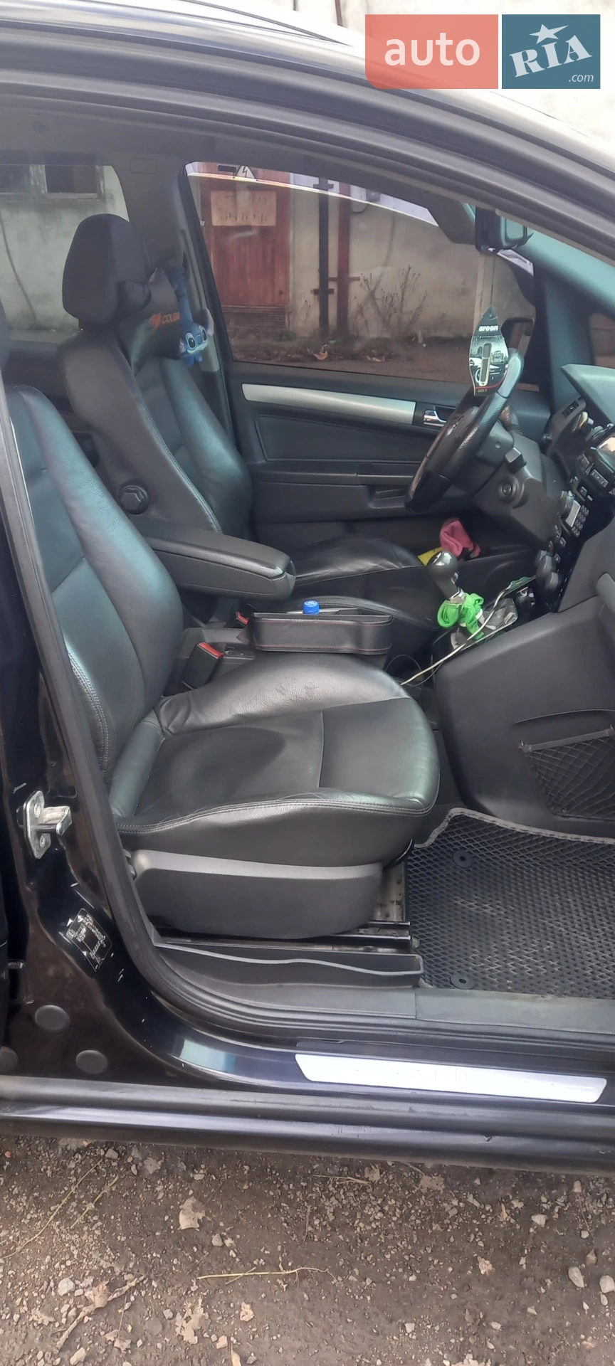 2010 Opel Zafira - мініатюра 11
