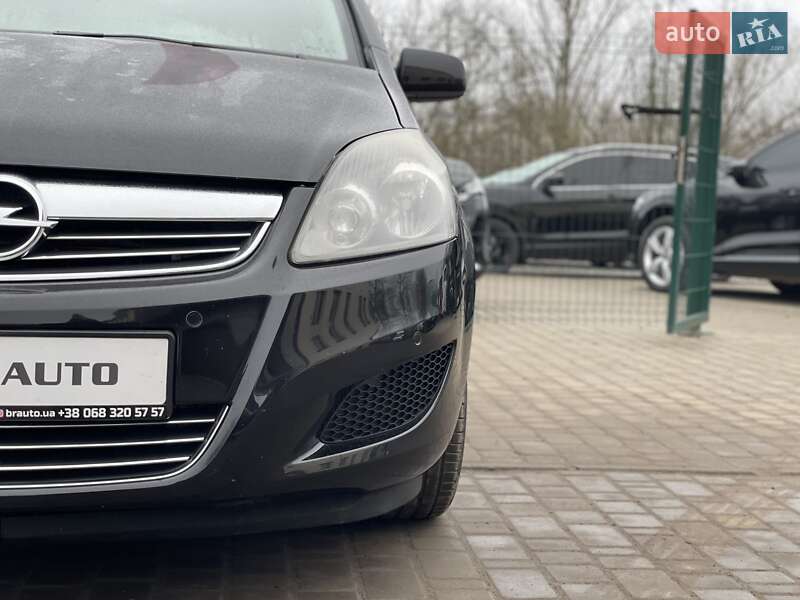 Минивэн Opel Zafira 2010 в Бердичеве фото 10 Минивэн Opel Zafira 2010 в Бердичеве
