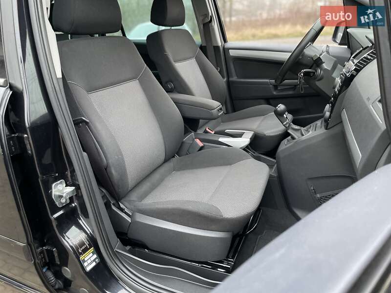Минивэн Opel Zafira 2010 в Бердичеве фото 36 Минивэн Opel Zafira 2010 в Бердичеве