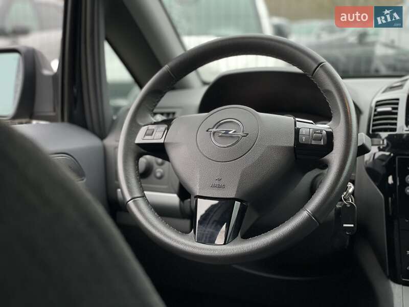 Минивэн Opel Zafira 2010 в Бердичеве фото 51 Минивэн Opel Zafira 2010 в Бердичеве