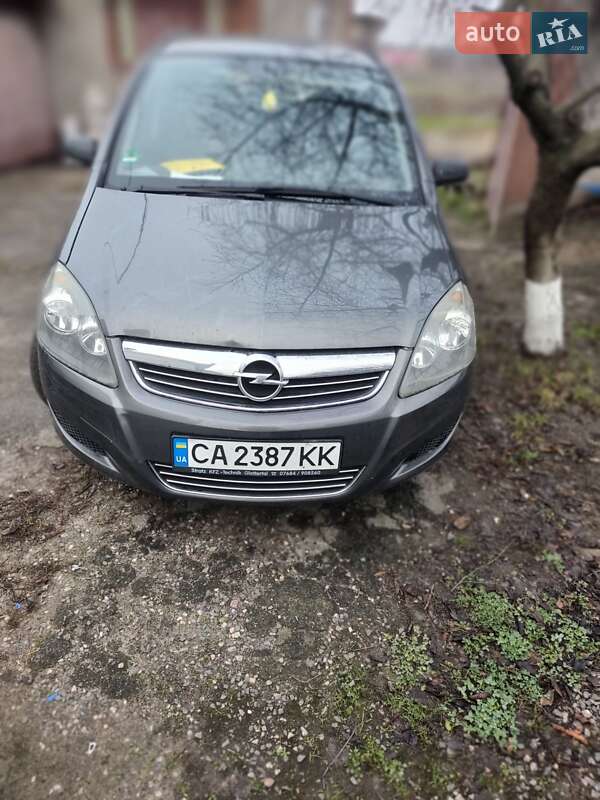 Opel Zafira 2009