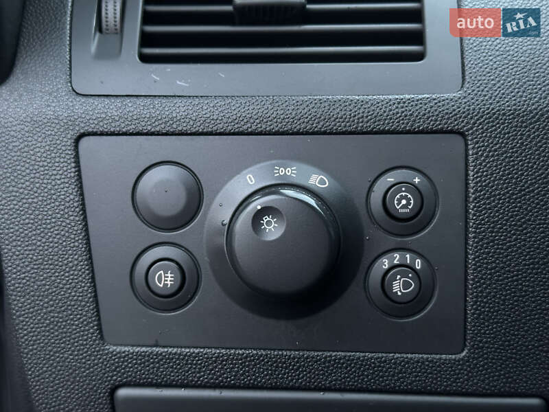 Мінівен Opel Zafira 2010 в Харкові