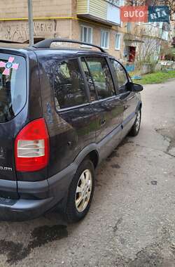 Мінівен Opel Zafira 2003 в Богуславі
