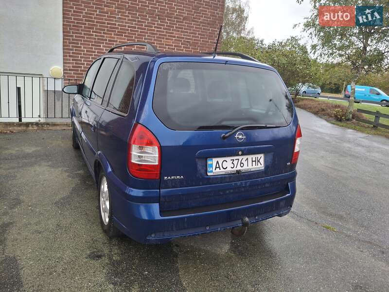 Мінівен Opel Zafira 2004 в Луцьку