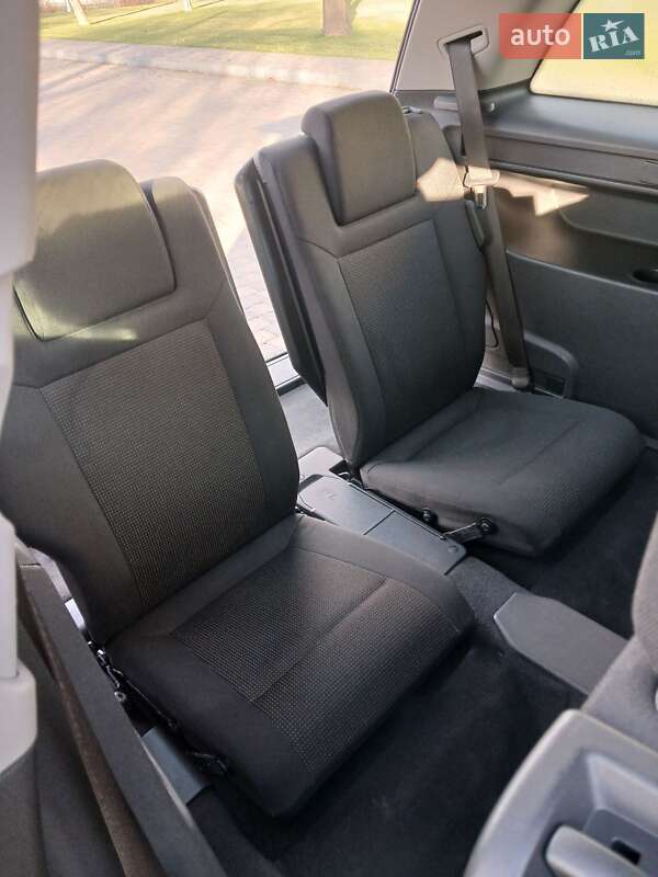 Минивэн Opel Zafira 2009 в Броварах