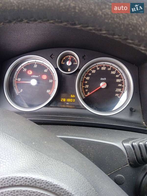 Минивэн Opel Zafira 2007 в Тростянце