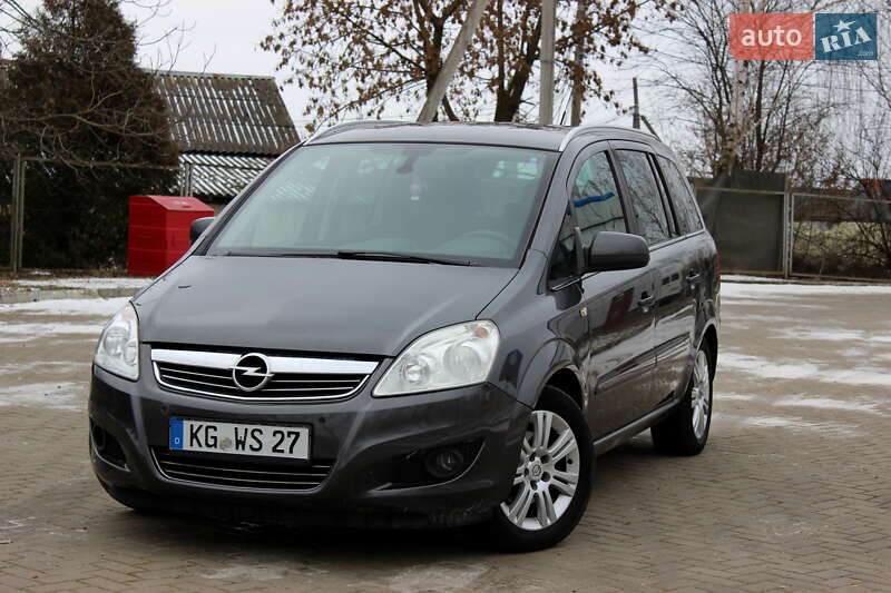 Мінівен Opel Zafira 2010 в Львові