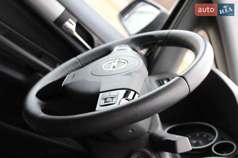 Мінівен Opel Zafira 2010 в Львові