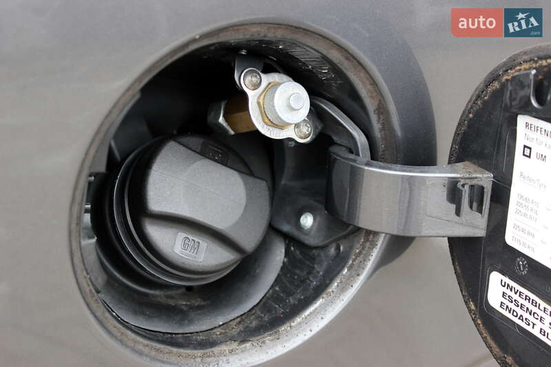 Мінівен Opel Zafira 2010 в Львові