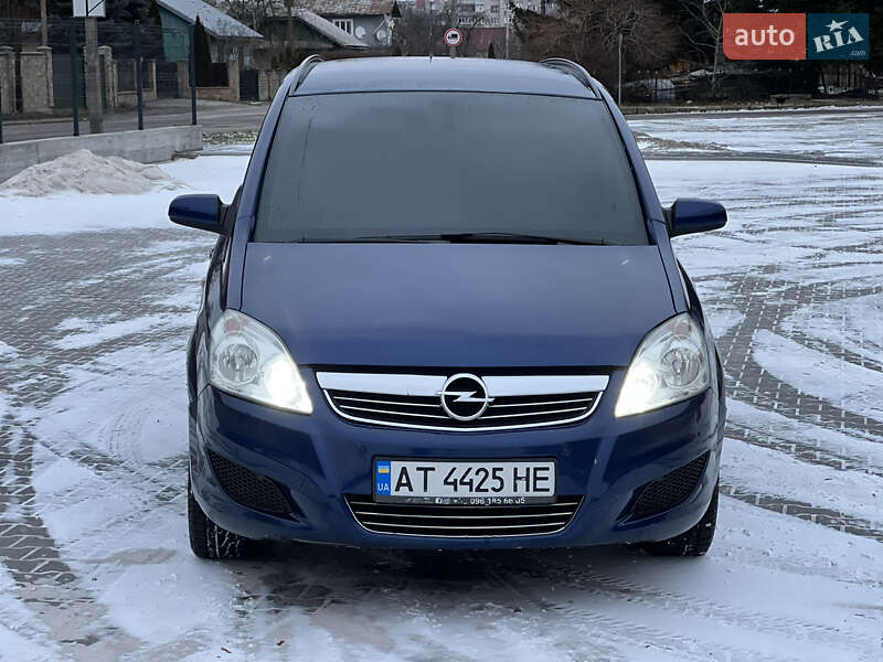 Мінівен Opel Zafira 2009 в Калуші фото 2 Мінівен Opel Zafira 2009 в Калуші